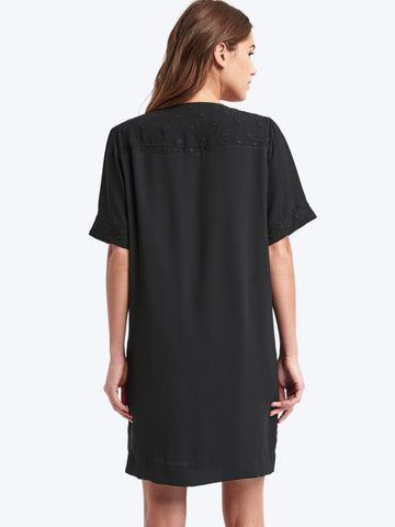 Flowy embroidered shift dress